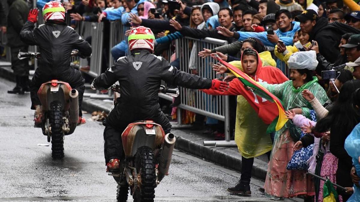 Los participantes del Dakar llegan a La Paz