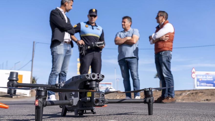Drones detectan en Fuerteventura contenedores y casetas en suelo rústico y se retiran ocho