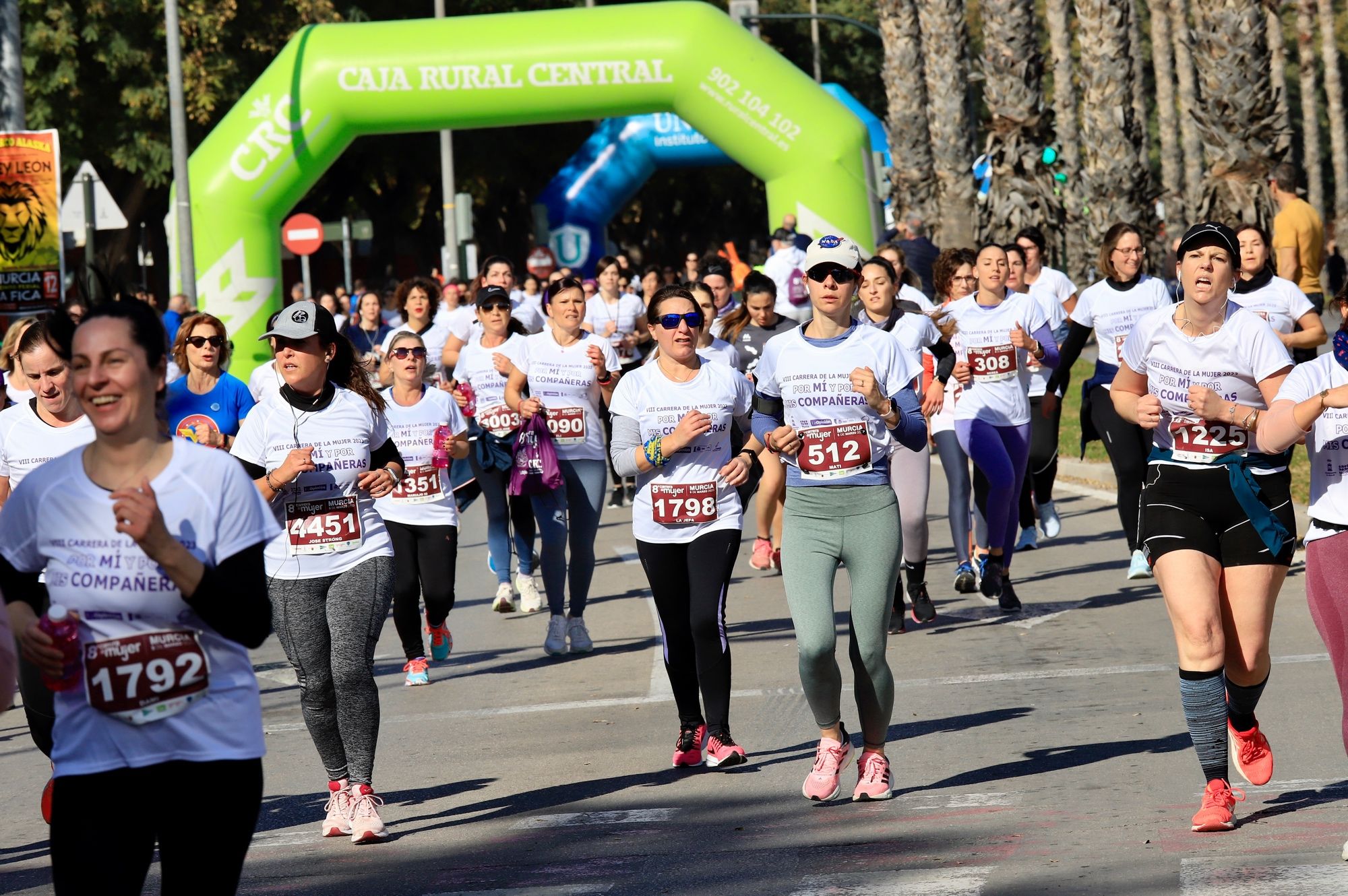 La salida y el recorrido de la Carrera de la Mujer 'inmortalizados' en imágenes