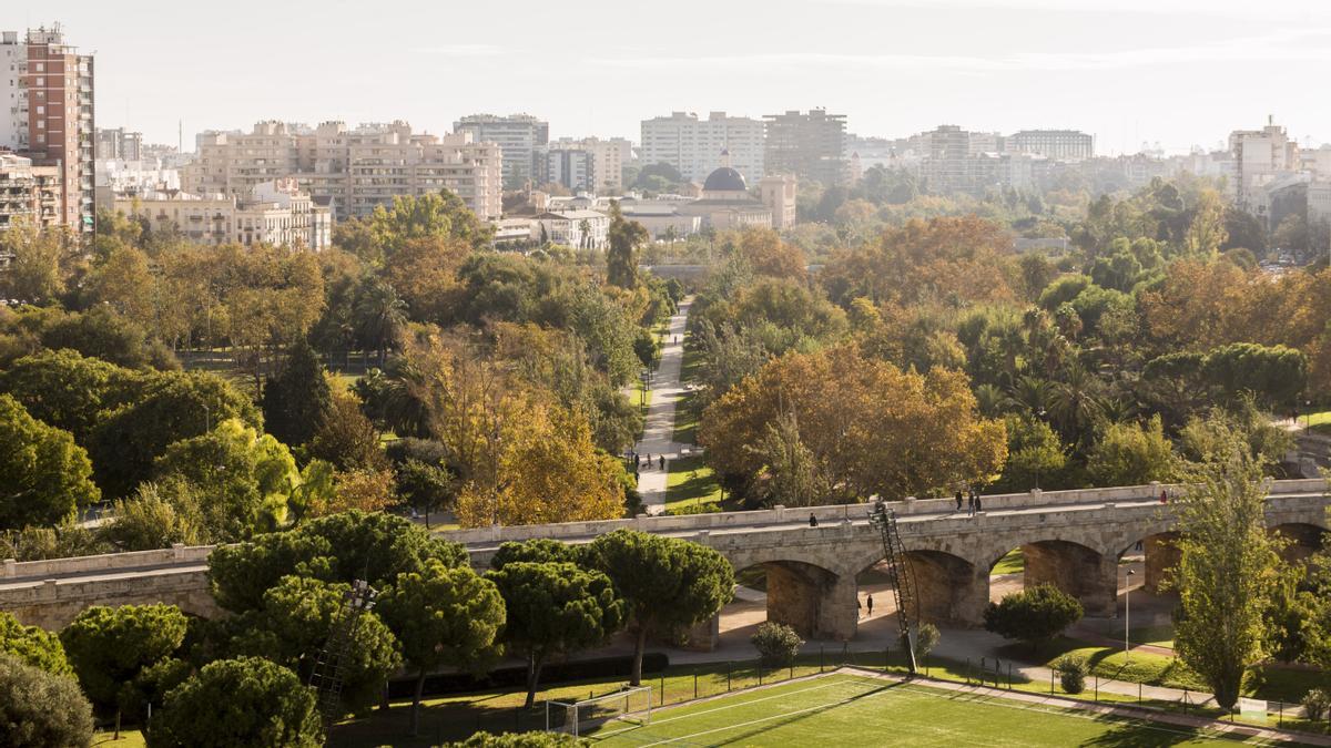 Vistas del parque del rio Turia.