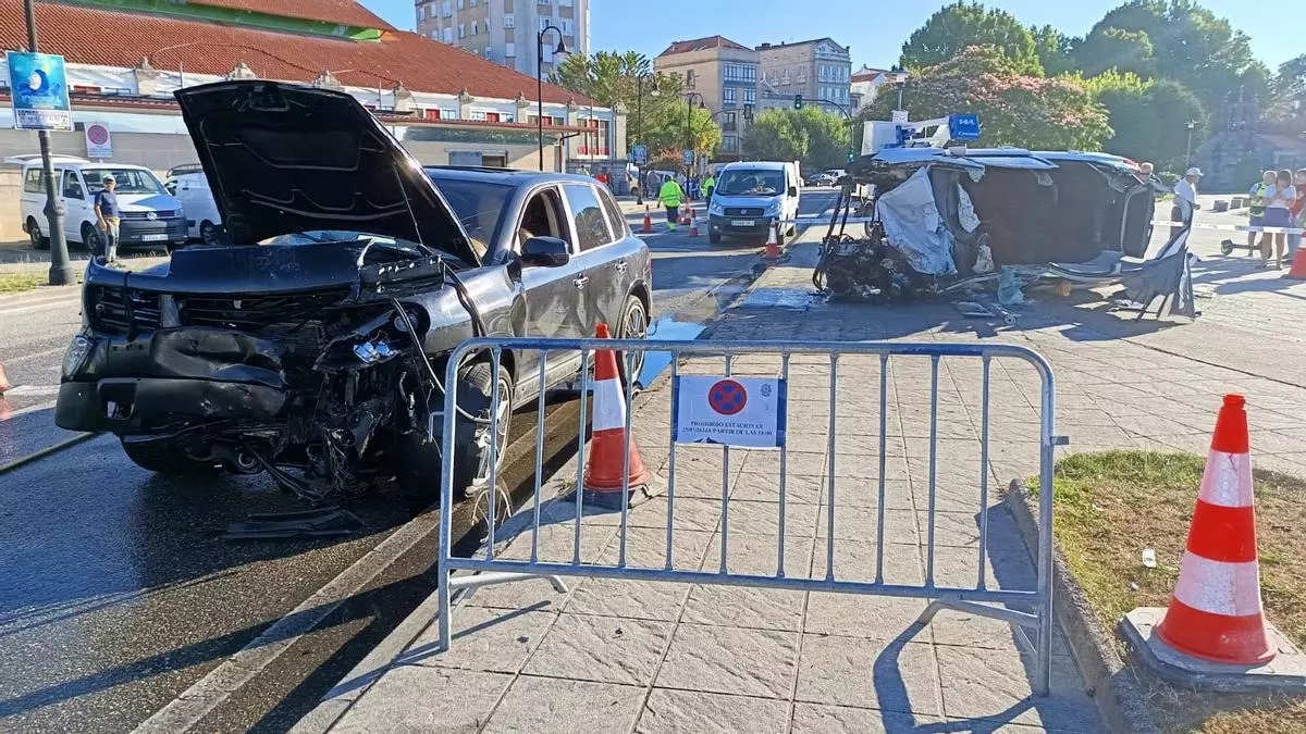 Un joven muere embestido por un coche de alta gama que perseguía la Policía en Cangas
