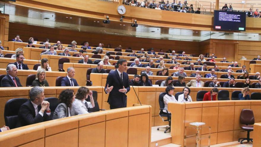 El Senado condena el régimen franquista.