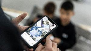 Guia per evitar la paternitat ‘Gran Germà’: ¿es pot utilitzar la tecnologia sense abusar-ne per vigilar els fills?