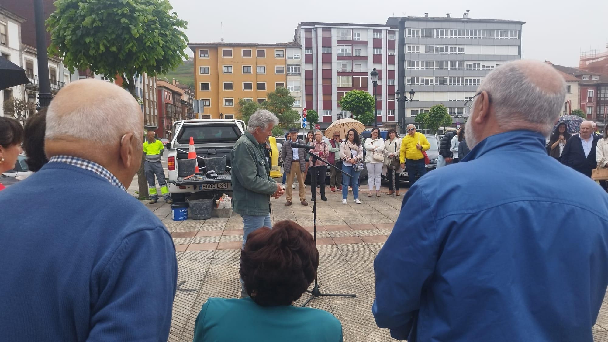 Adoquines contra el olvido en Ribadesella