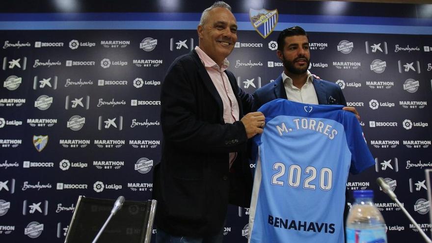 Miguel Torres tras su renovación.