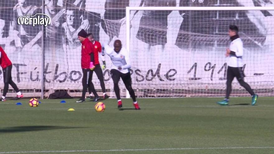 Entrenamiento del Valencia el día de Reyes