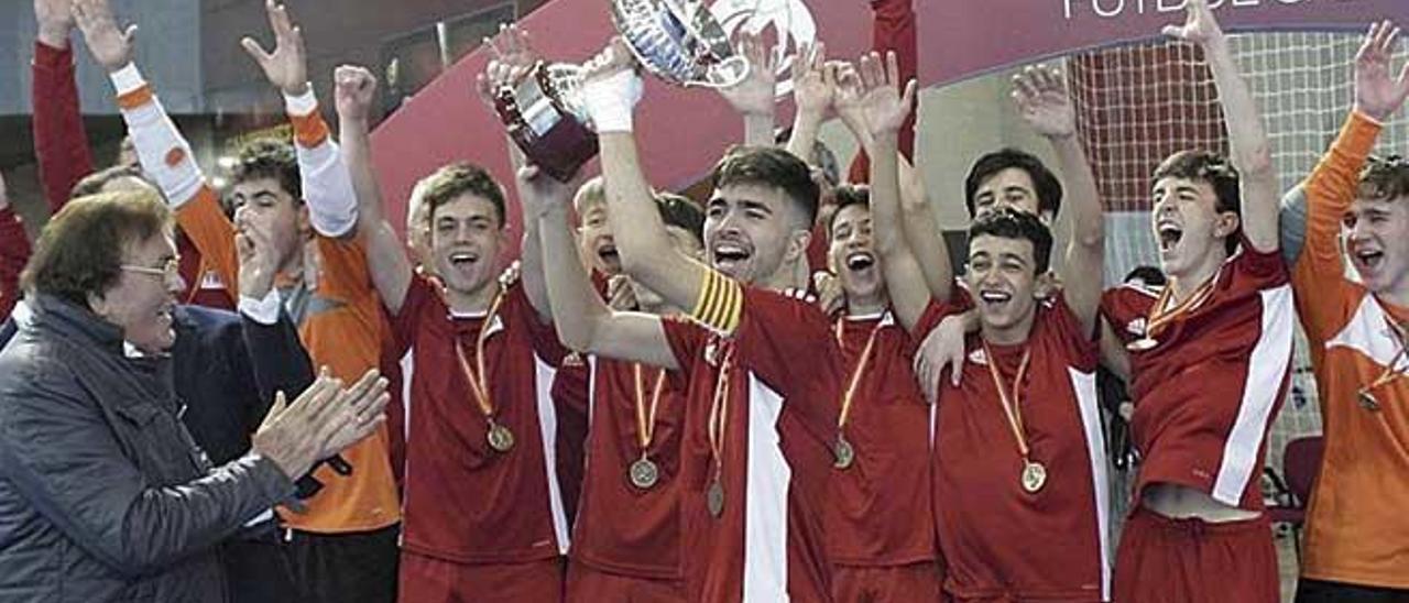 La selecciÃ³n balear sub-16 de fÃºtbol sala que ayer se proclamÃ³ campeona.