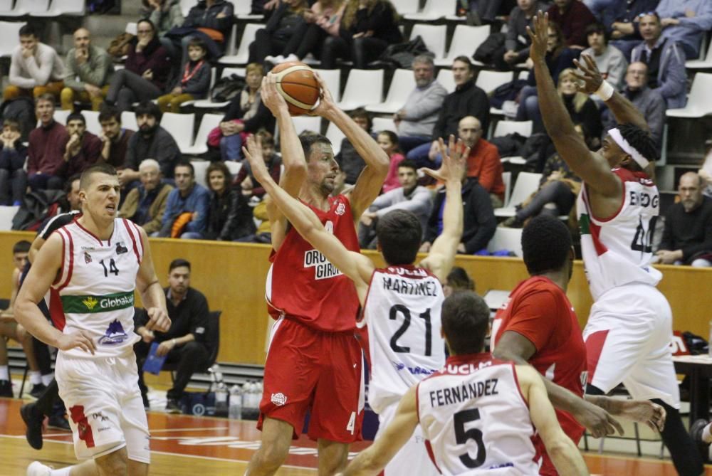 Les imatges del Bàsquet Girona - Villarrobledo (70-58)