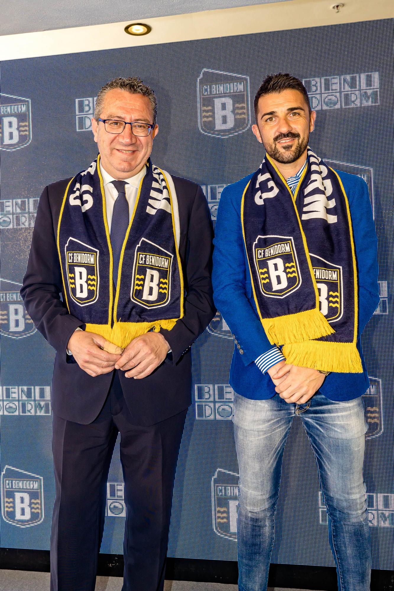 David Villa oficializa la compra del CF Benidorm en el edificio Intempo