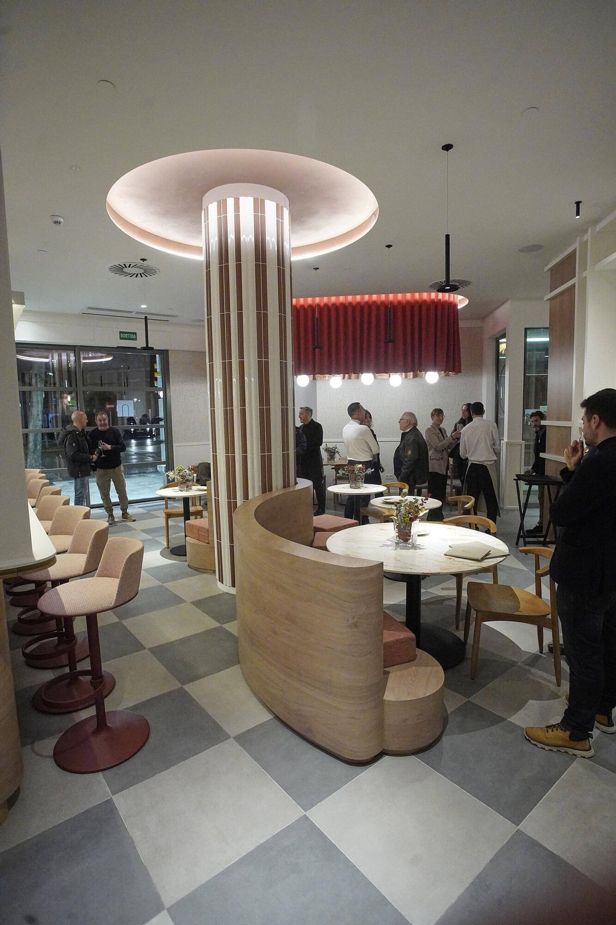 Girona Inauguració del restaurant cafeteria hotel Ultonia