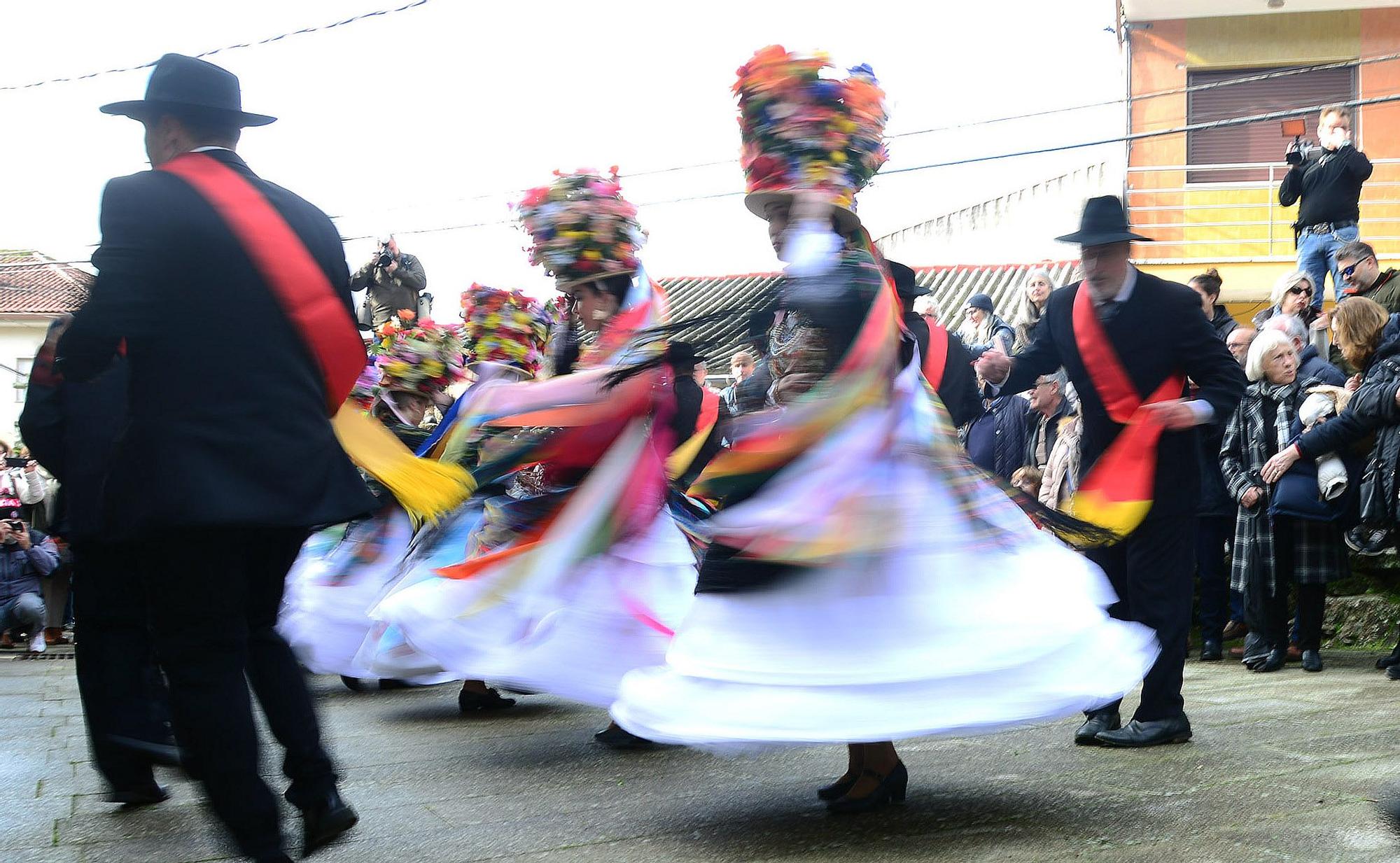 Aldán danza otra vez por San Sebastián