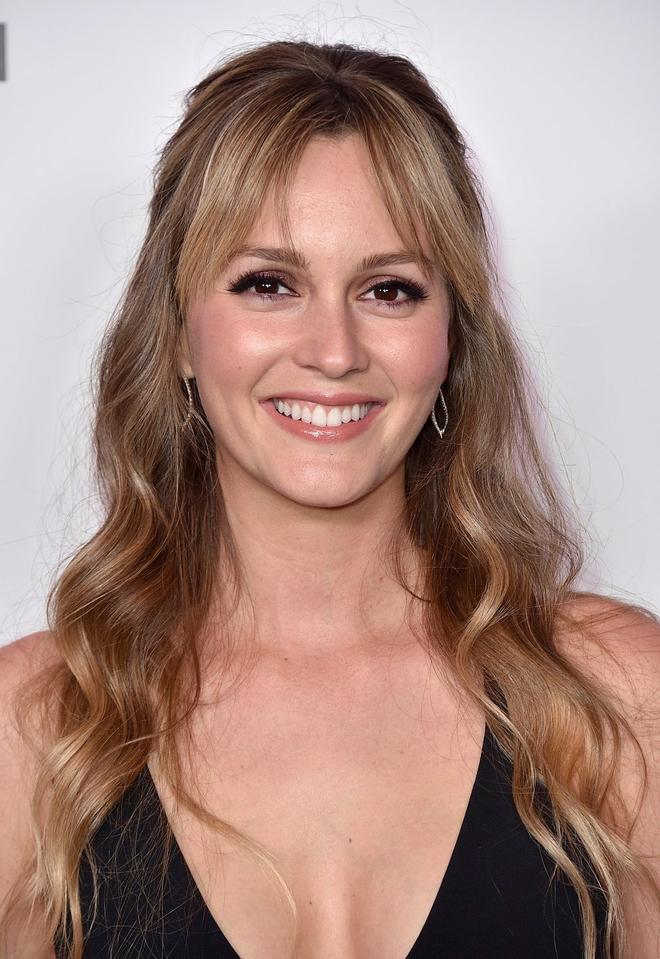 La vuelta a la alfombra roja de Leighton Meester