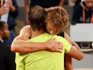 Nadal se clasifica para la final de Roland Garros tras la retirada de Zverev por lesión
