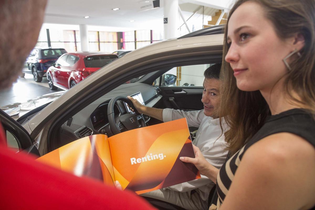 El 'renting' gana presencia en el parque de vehículos de la Comunitat Valenciana.