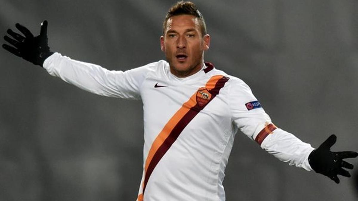 Totti se lamenta del empate del CSKA