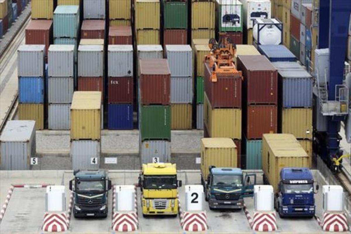 Contenidors al port de Barcelona.
