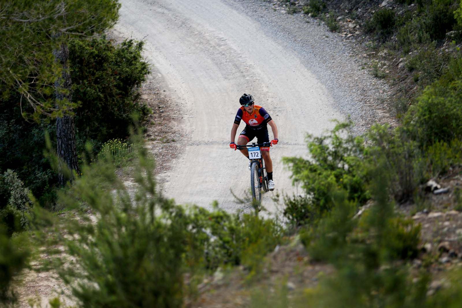 Victorias para Francisco José Medina y Laura Ríos en el Trofeo BTT Portinatx