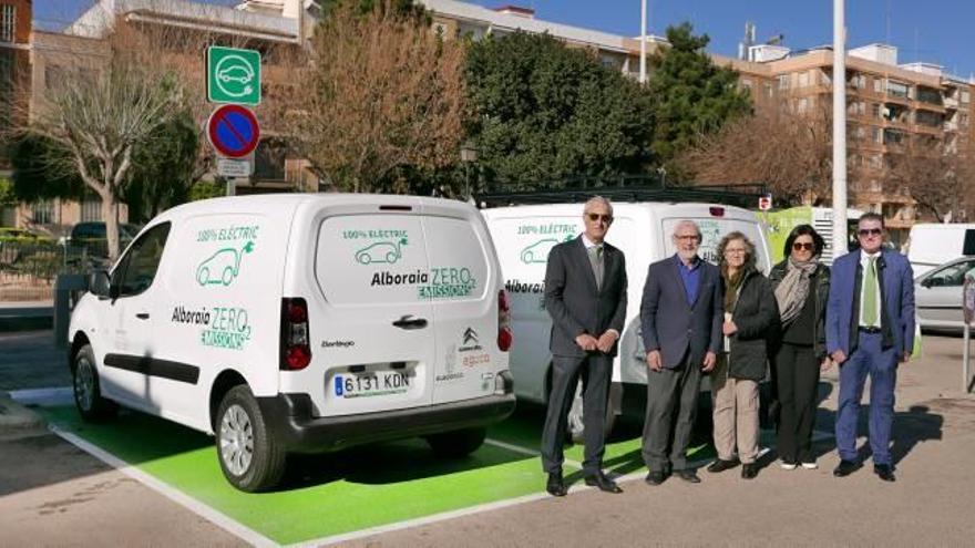 El punto de recarga eléctrica de coches ya funciona