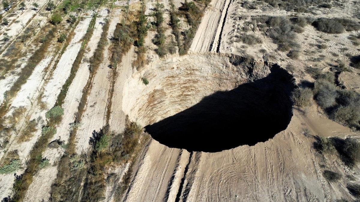 Agujero misterioso junto a una mina en Chile