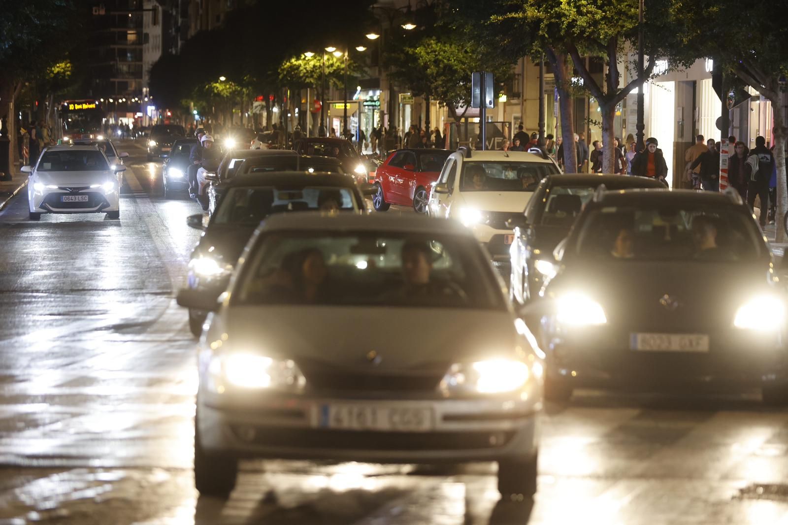 El tráfico privado vuelve a la calle Colón