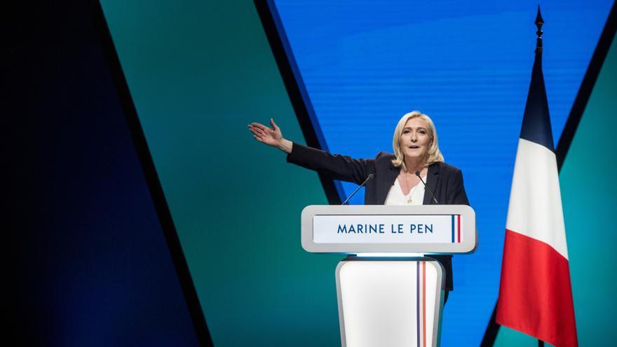 Marine Le Pen: &quot;Si ganamos, iniciaremos un proyecto alternativo para Francia, pero también para Europa&quot;