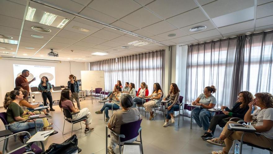 Santa Lucía de Tirajana opta a casi 200.000 euros de financiación autonómica para sus programas de apoyo a familias