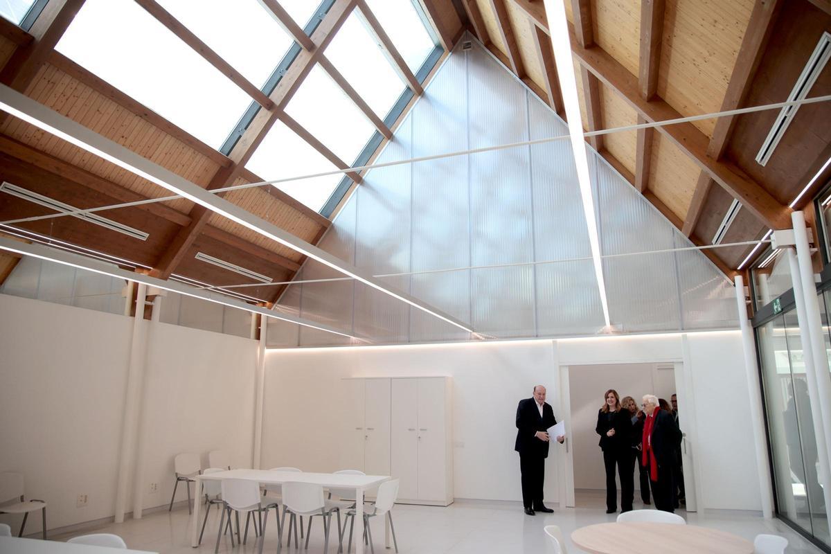 El Centre tiene la inconfundible silueta de barraca