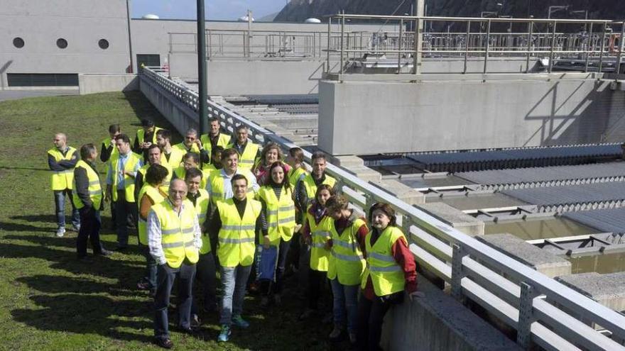 Visitantes en las instalaciones de la EDAR Bens en A Coruña.