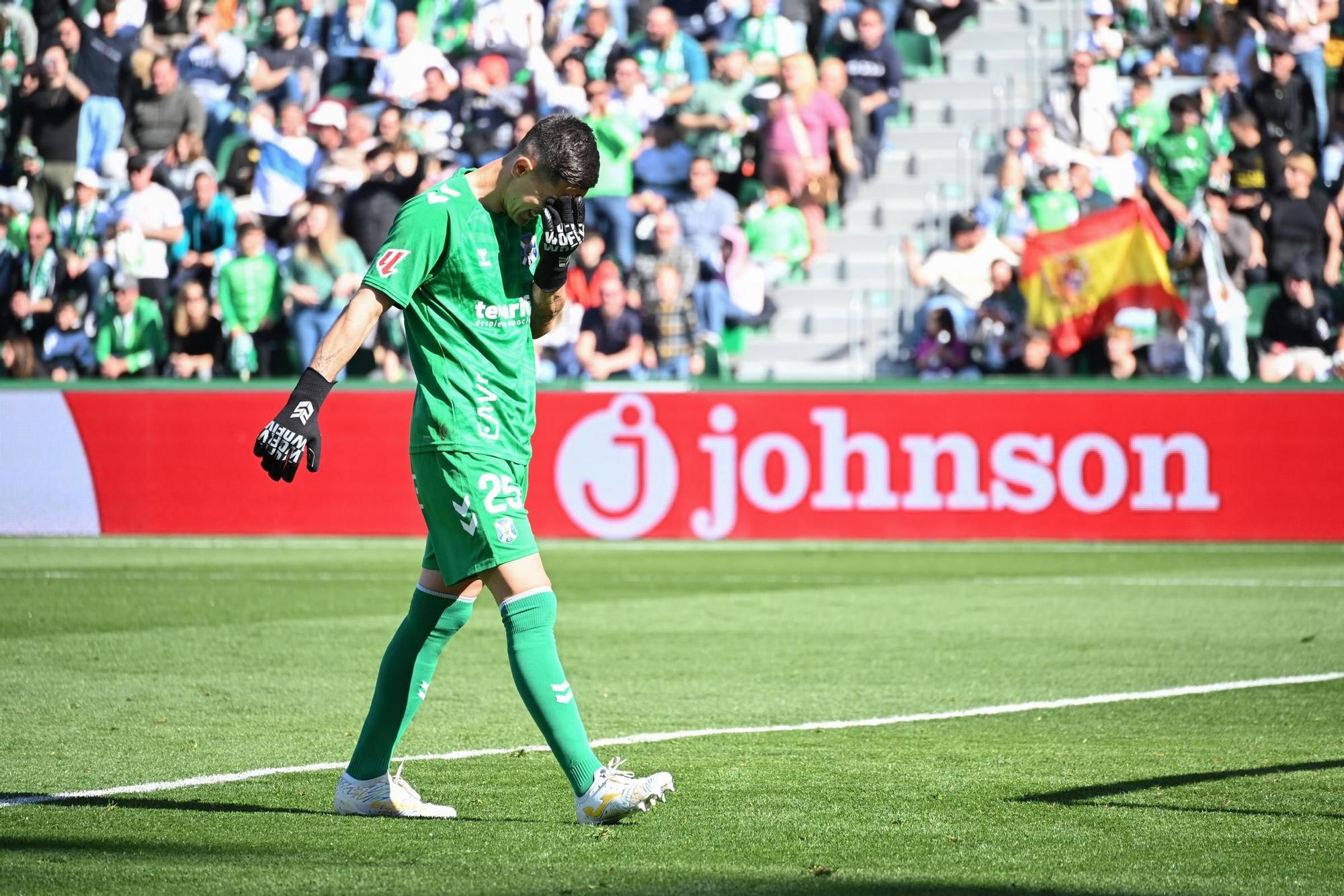 Las mejores imágenes del Elche CF - Tenerife (2-0) de la jornada 26 de la Liga Hypermotion