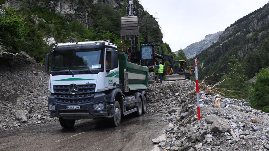 Reabierta la carretera de acceso al Balneario de Panticosa