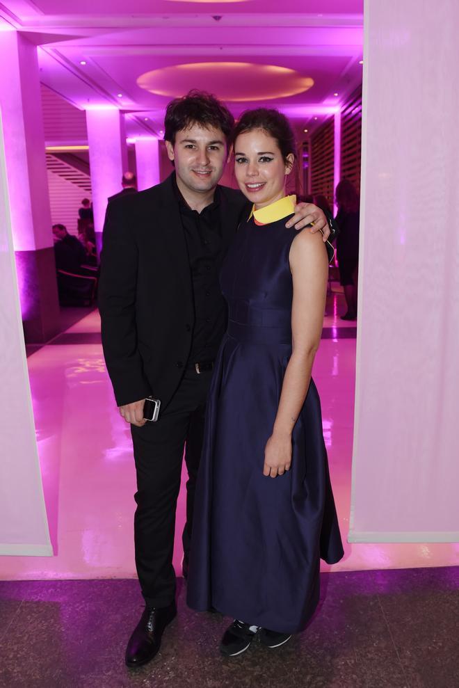 Laia Costa y su pareja David Lopez en el European Film Award en 2015