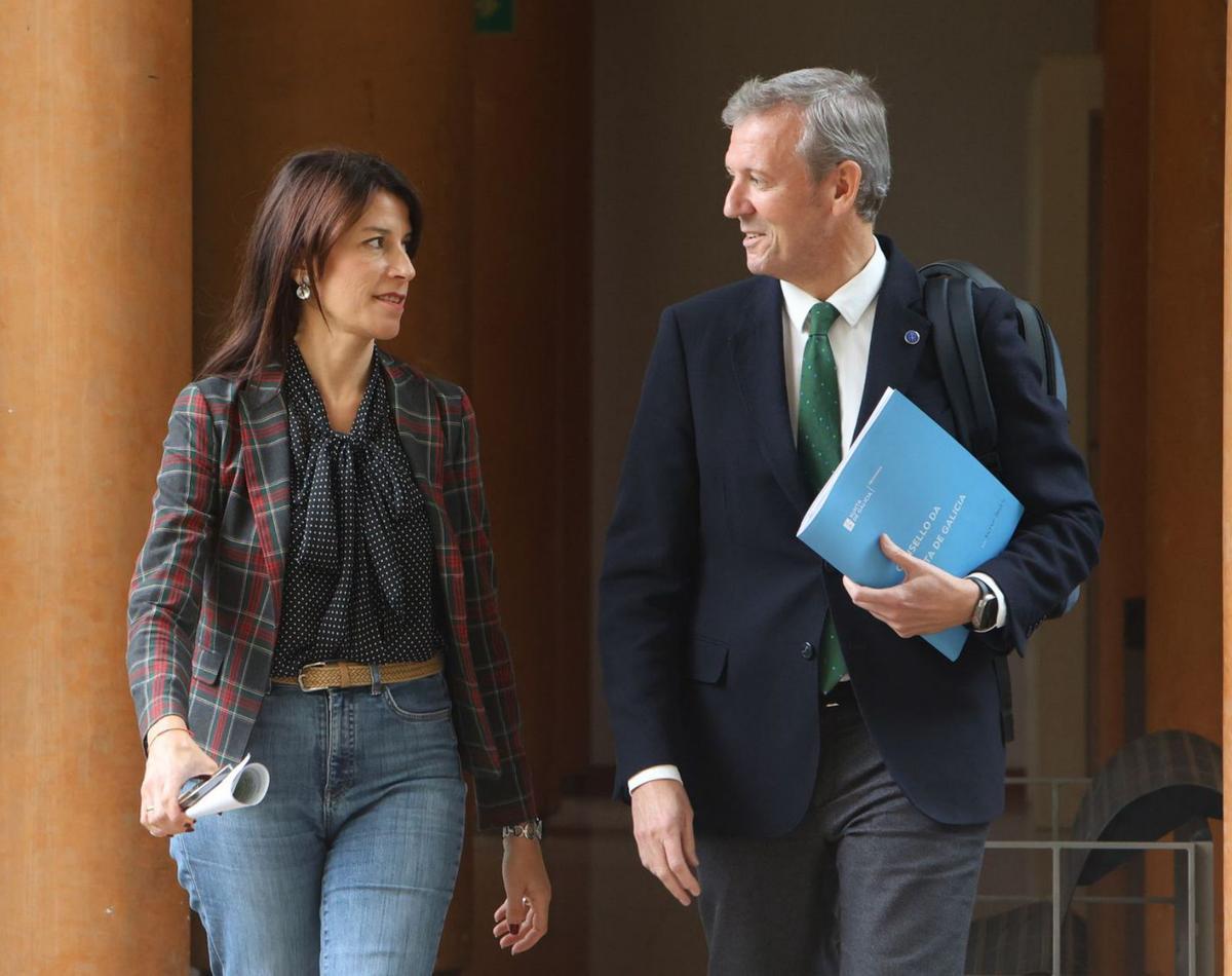 María Martínez Allegue y  
Alfonso Rueda, ayer.  |  X. Á.