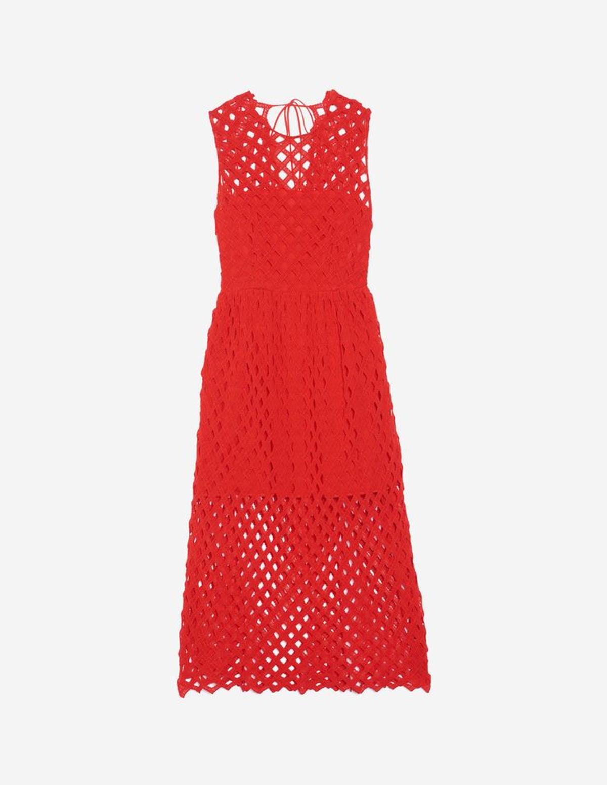 Vestidos ligeros para sobrevivir al calor: rojo con rejilla