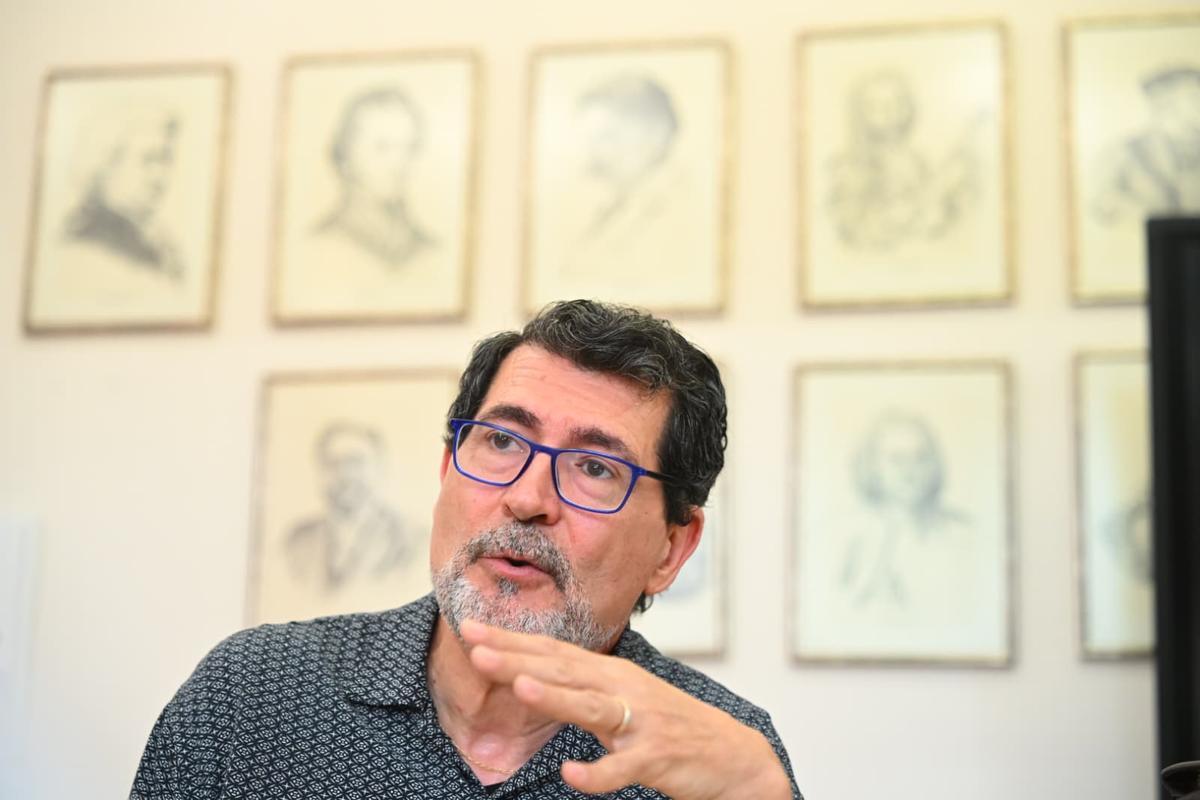 El director del conservatorio en un momento de la entrevista