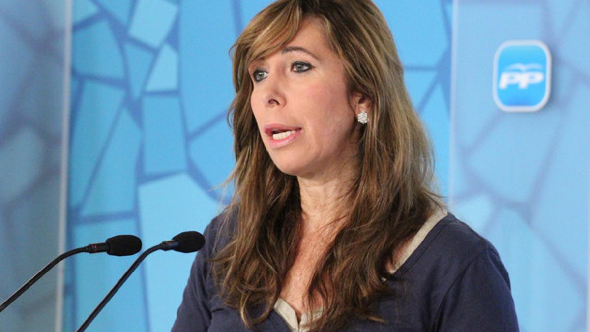 Alicia Sánchez-Camacho, durante una rueda de prensa, este jueves en la sede del PPC en Barcelona.