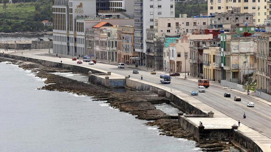 La crisi s&#039;enquista a Cuba tres anys després de l&#039;esclat social i obre la porta a noves protestes