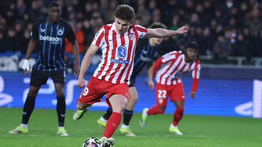 ¡Julián no falló el penalti que acerca al Atlético a los octavos de Champions!