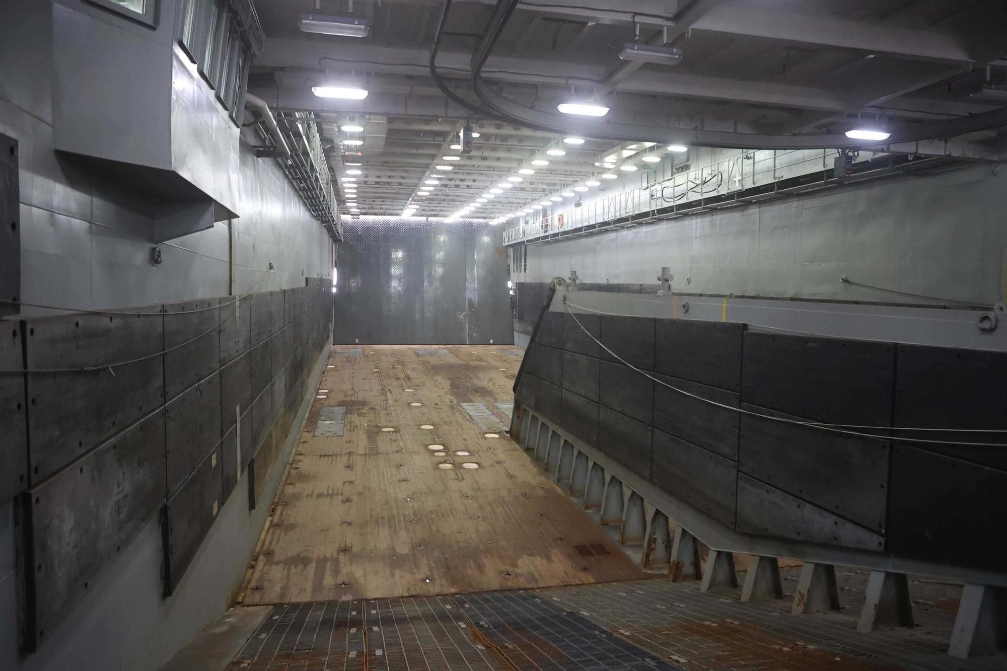 A bordo del buque 'Castilla' de la Armada Española