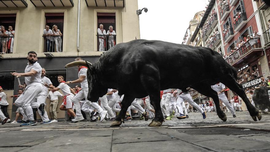 El quinto encierro de Sanfermines, en imágenes