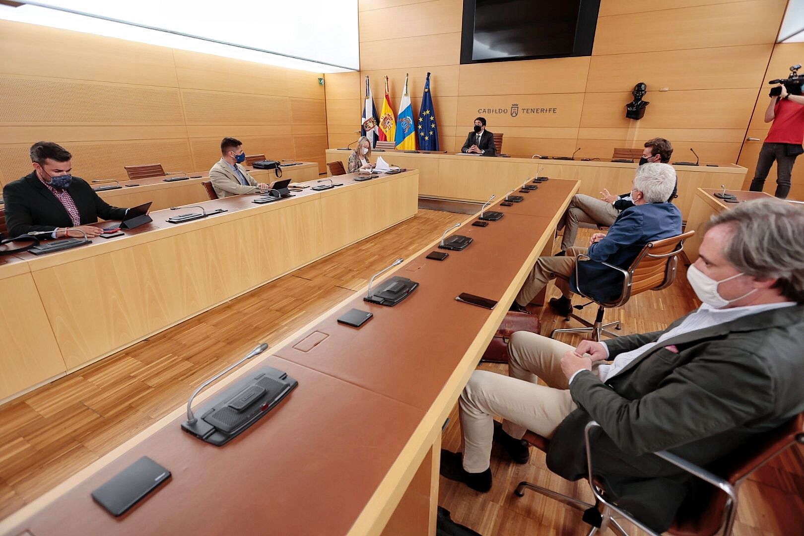Comisión de seguimiento del convenio entre Cabildo y Acuaes