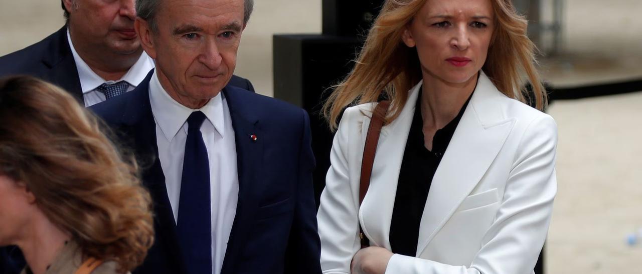 Delphine Arnault, junto a su padre, Bernard Arnault.