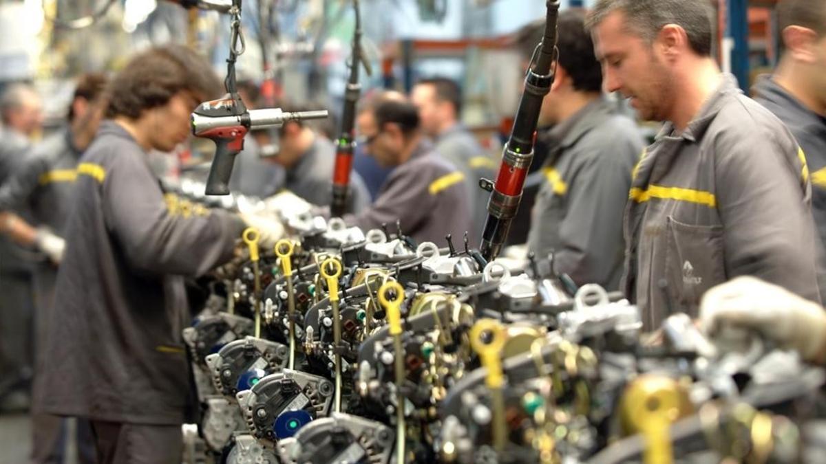 Cadena montaje en una plan de fabricación de automóviles.