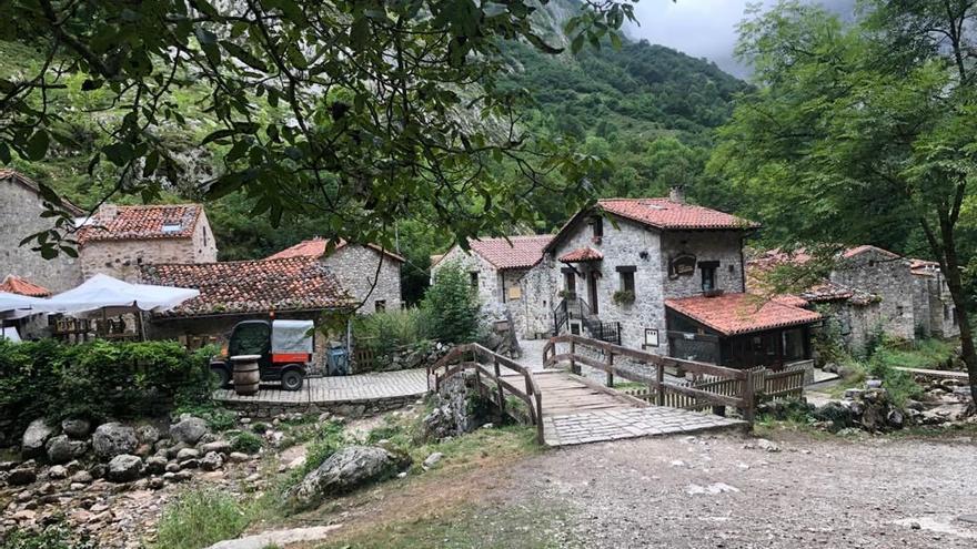 Cabrales reforzará el suministro de agua de Bulnes con un nuevo depósito