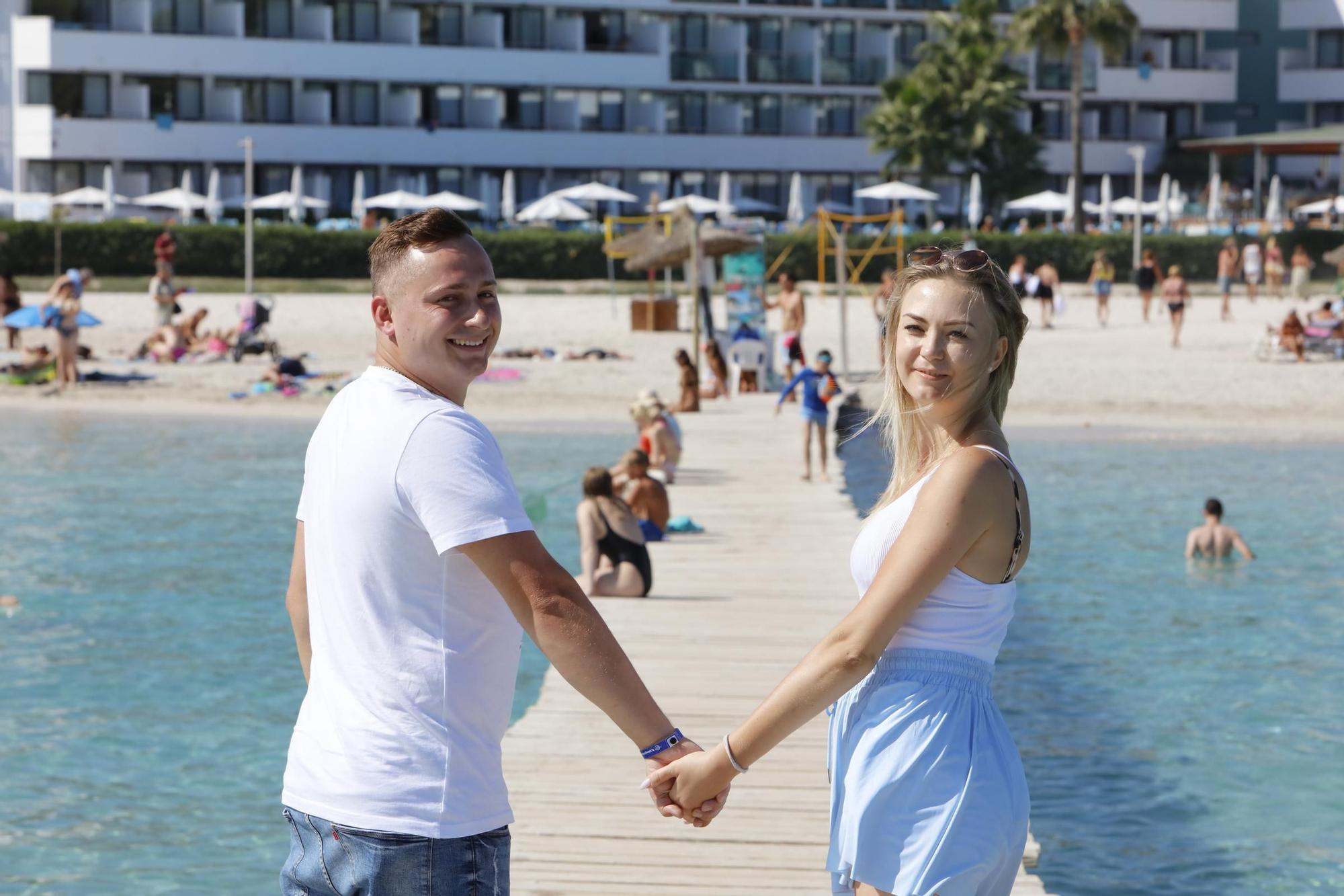 Sommer-Urlaub im Oktober: So sieht es derzeit am Strand von Alcúdia auf Mallorca aus