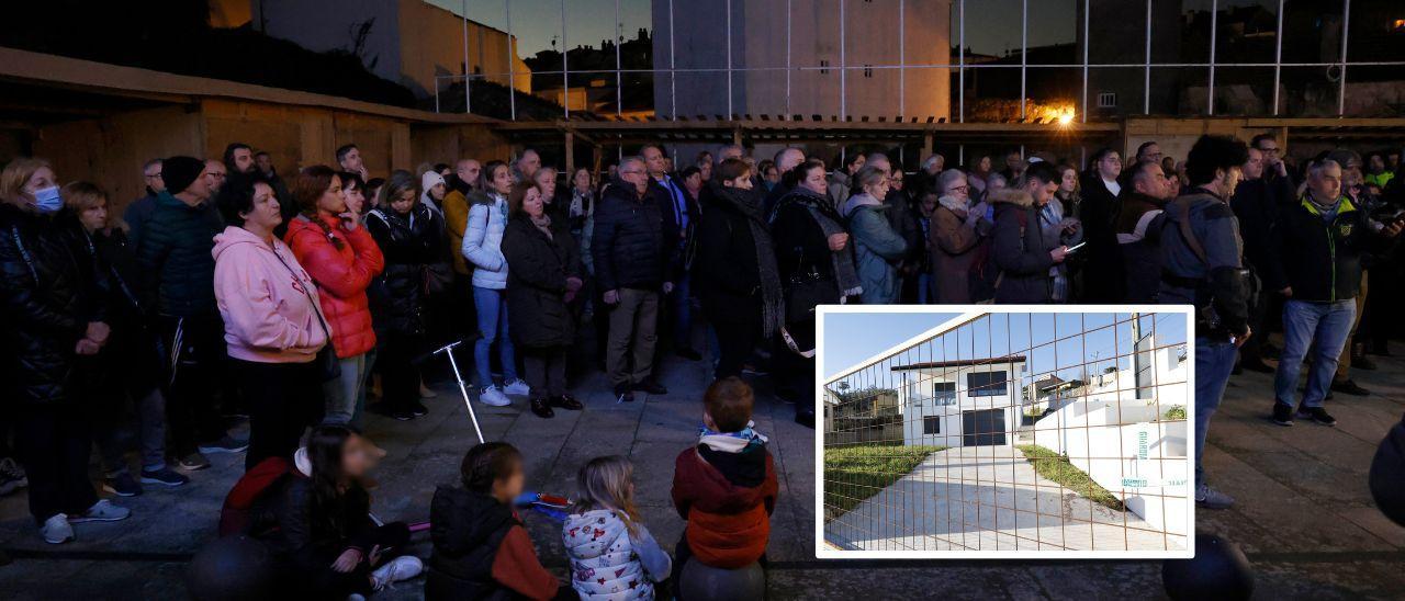 En Baiona, más de 200 personas participaron en un emotivo minuto de silencio frente a la casa consistorial.