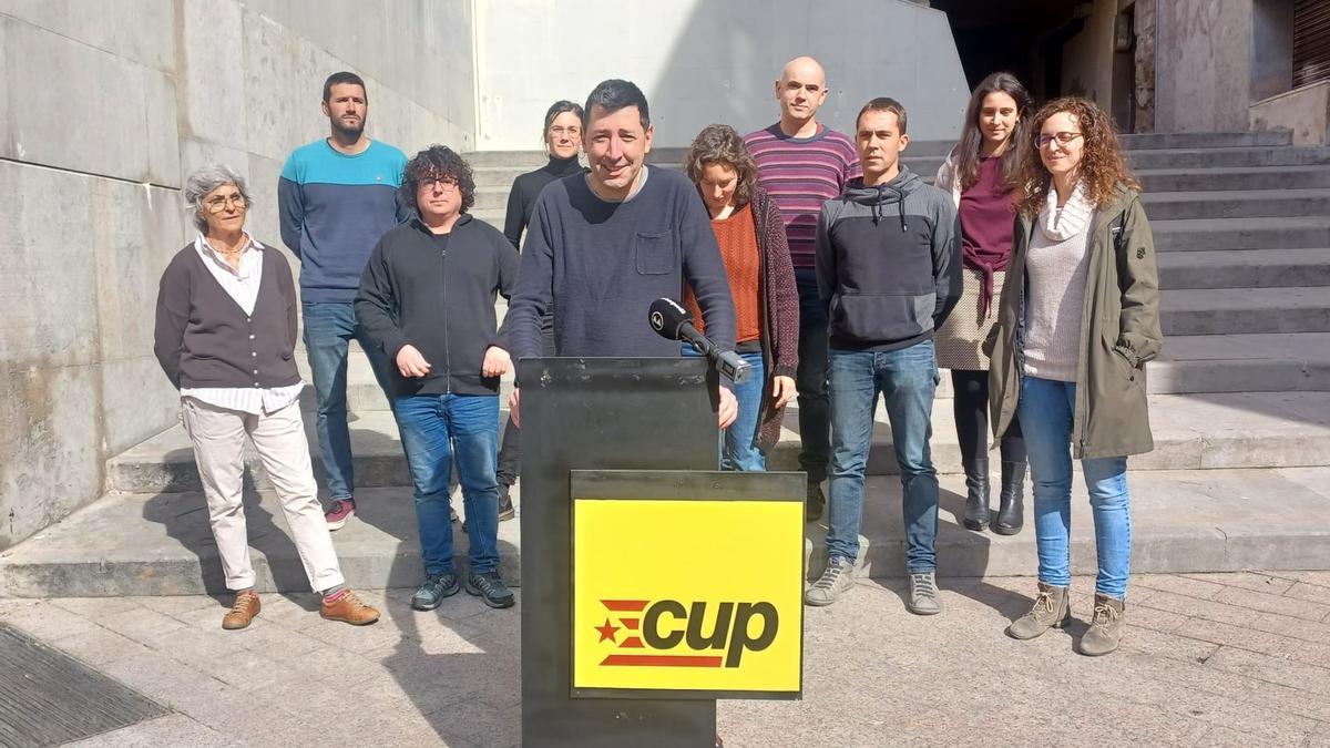 Ivan Sànchez, alcalde de Berga i cap de llista de la CUP a les municipals del maig, durant la presentació de la seva candidatura