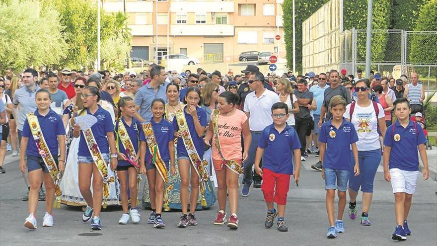 Onda honra al Salvador en una romería marcada por el calor