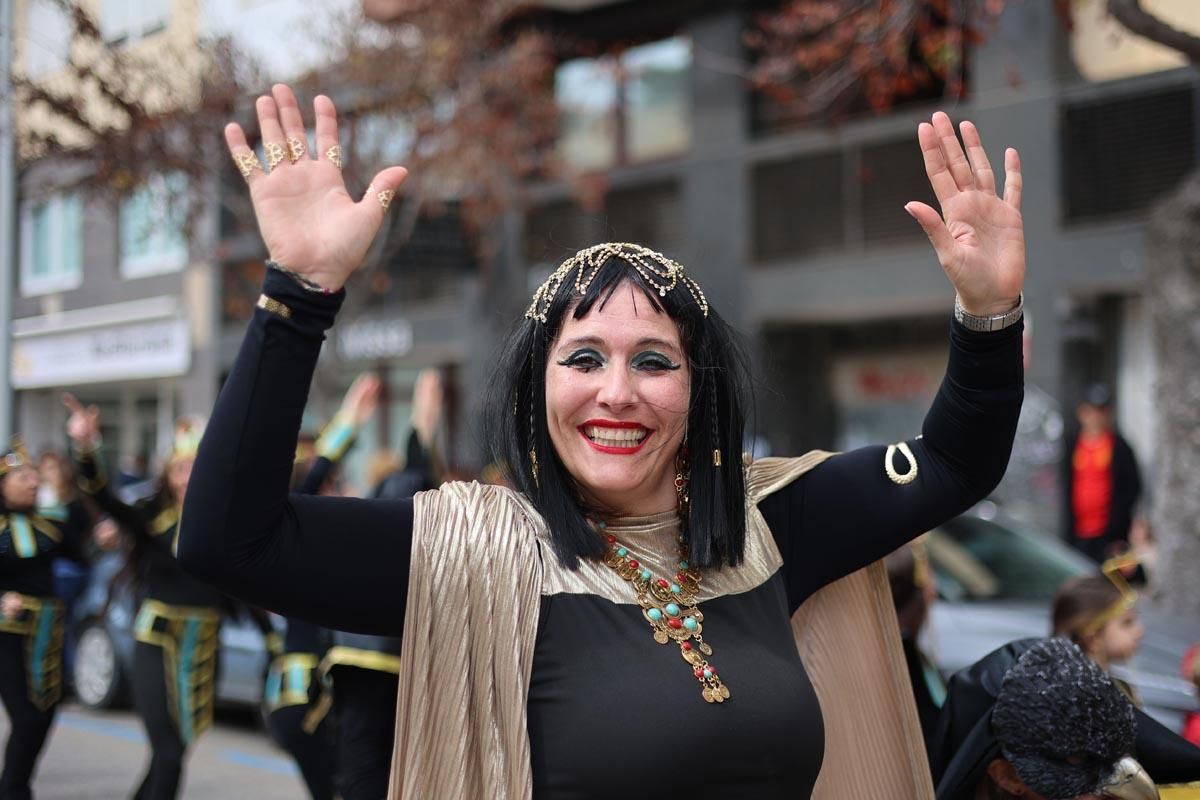 Búscate en las imágenes de la rúa de Carnaval de Ibiza