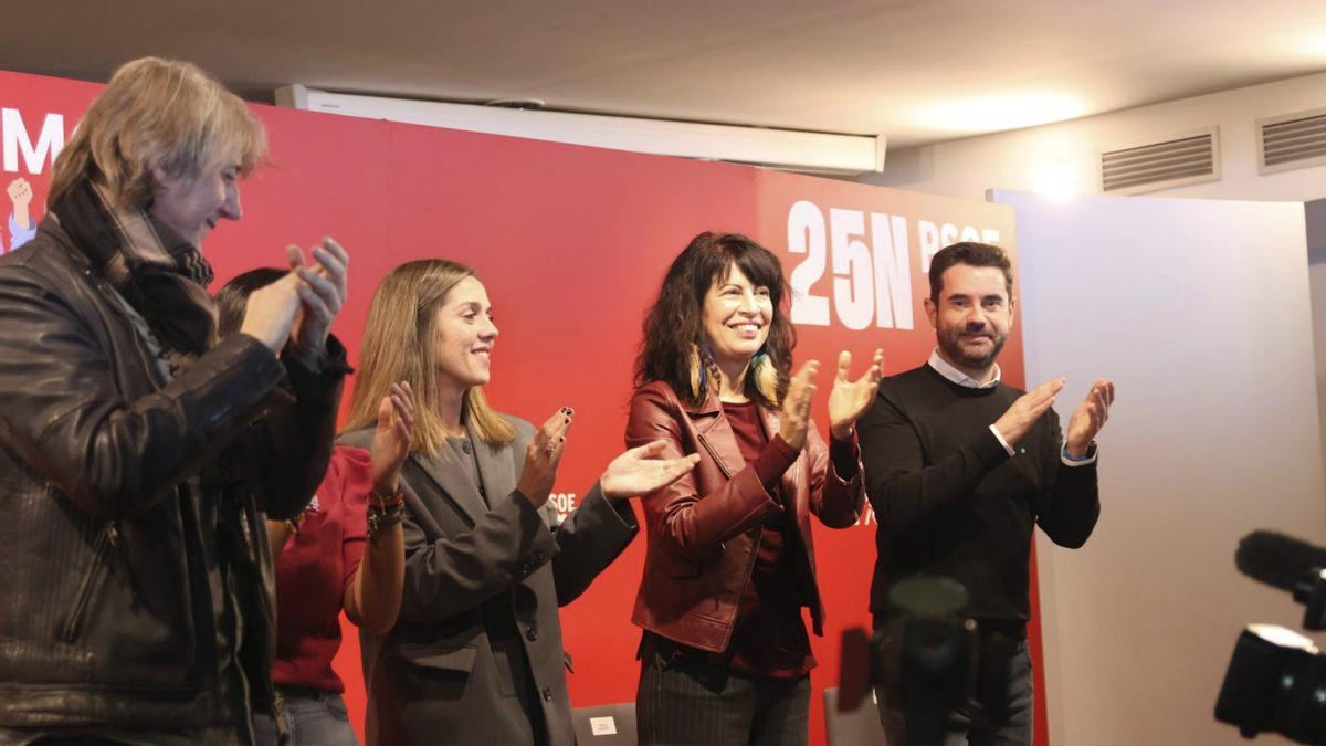 Carlos Martínez (izquierda), Lorena Valle, la ministra Ana Redondo y Antidio Fagúndez. | VICTOR GARRIDO