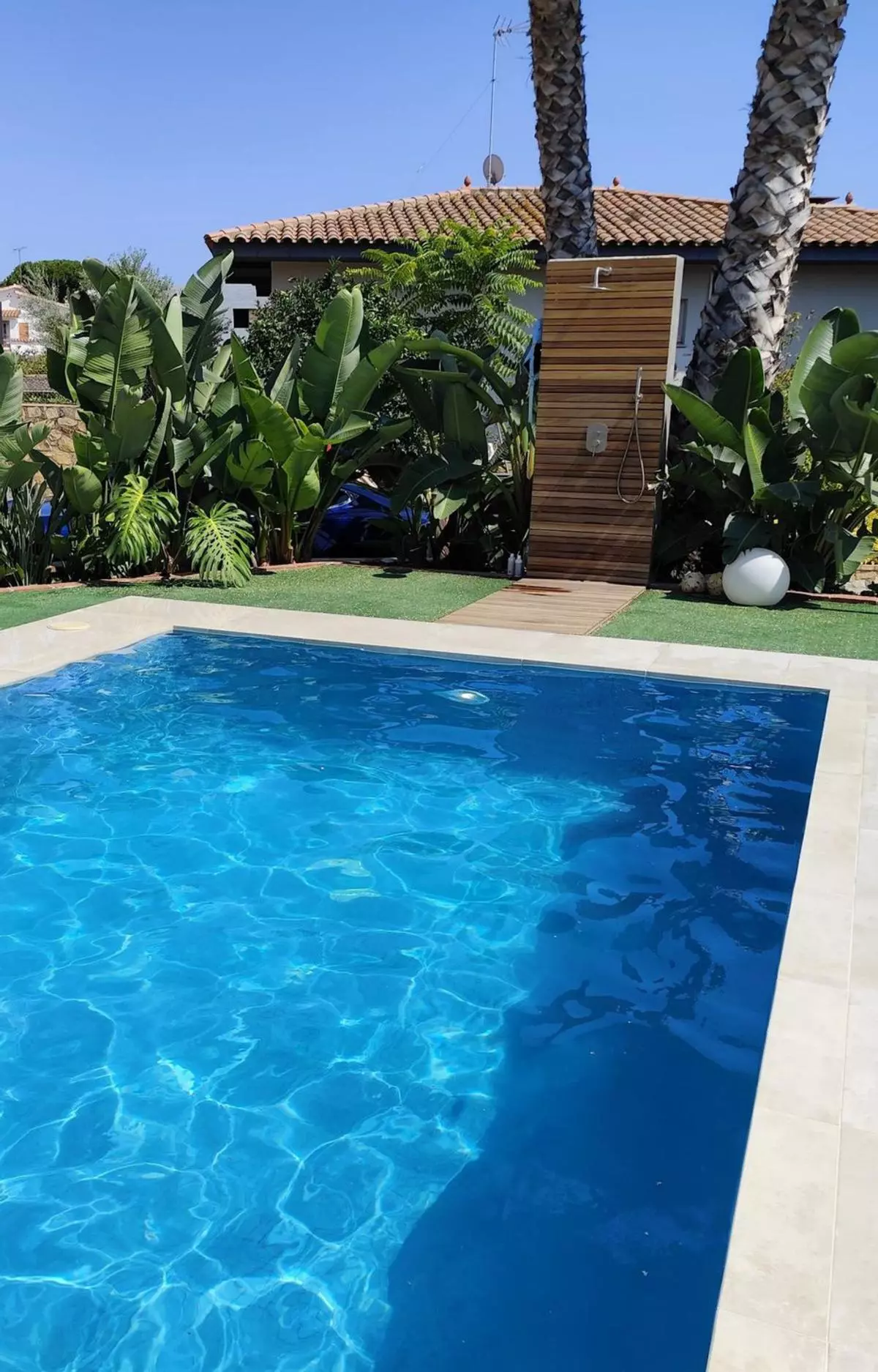 El alquiler de piscinas privadas se consolida en la Región de Murcia